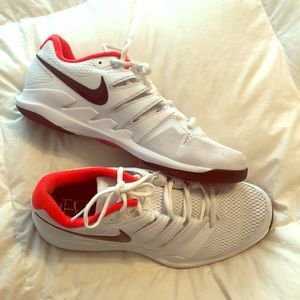 Nike Tennis shoes